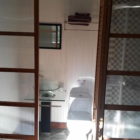 Hostal La Minga Chaitén Екстериор снимка