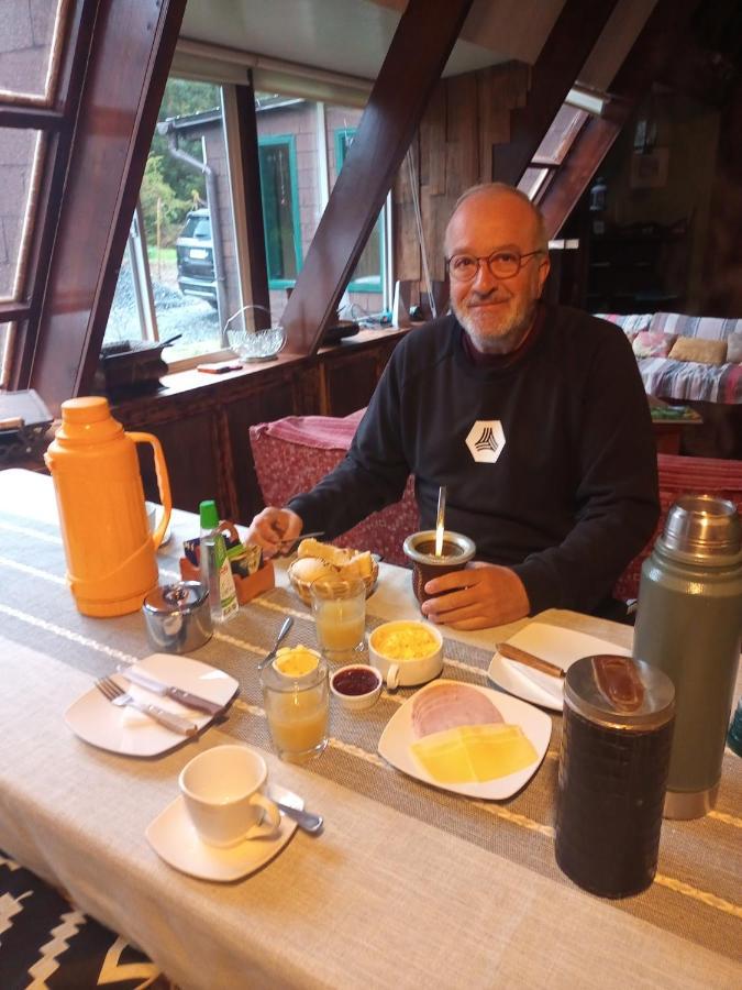 Hostal La Minga Chaitén Екстериор снимка
