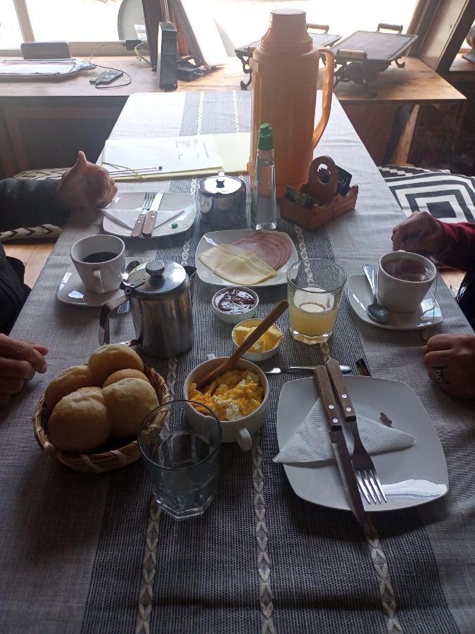 Hostal La Minga Chaitén Екстериор снимка